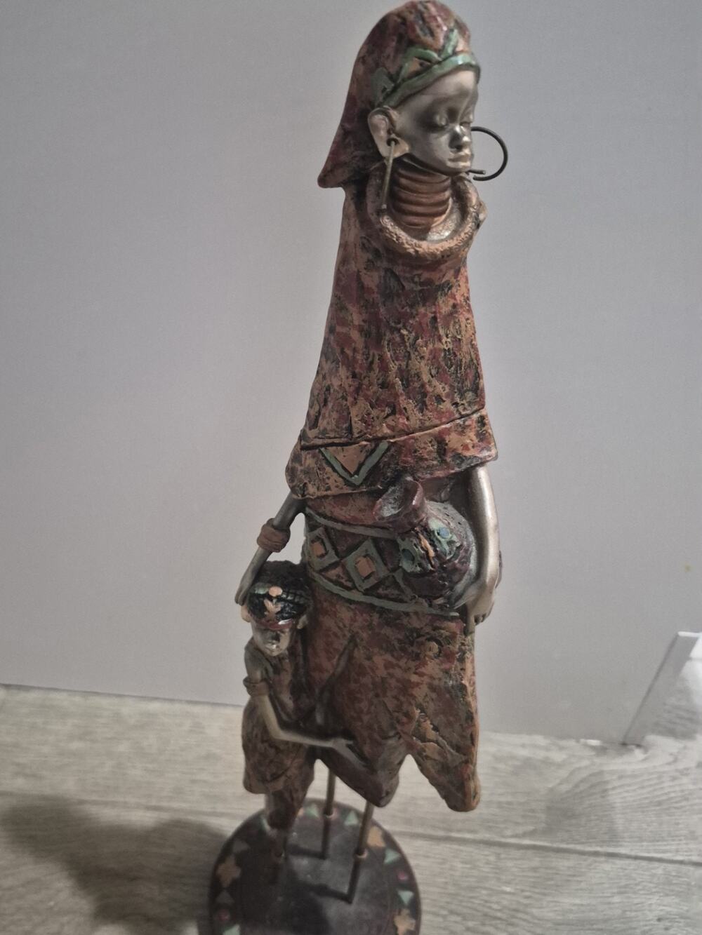 Turtle King Corp 15 Inch Tall African Lady with Boy and Vase Statue Sculpture